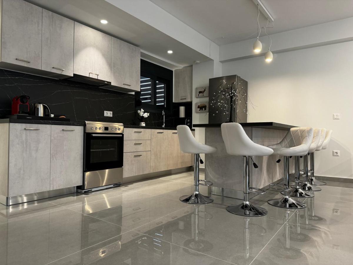 Icon Urban Living Trikala Bed & Breakfast ภายนอก รูปภาพ