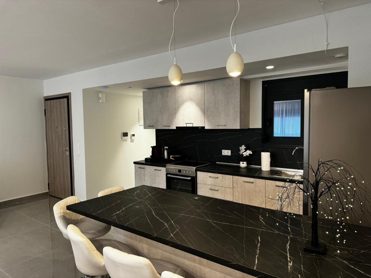 Icon Urban Living Trikala Bed & Breakfast ภายนอก รูปภาพ
