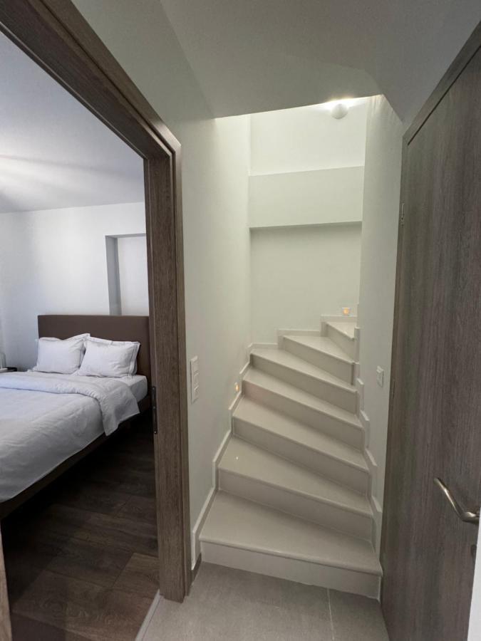 Icon Urban Living Trikala Bed & Breakfast ภายนอก รูปภาพ